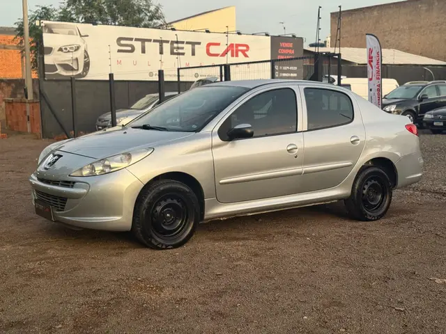 Carro Peugeot 207 Sedan 2015 Active 1.4 (Flex)