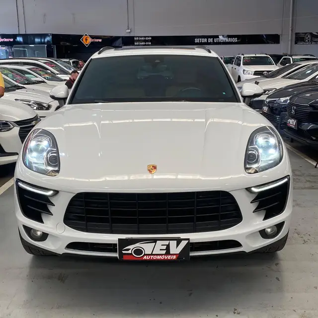 Carro Porsche Macan 2018 2.0 PDK 4WD