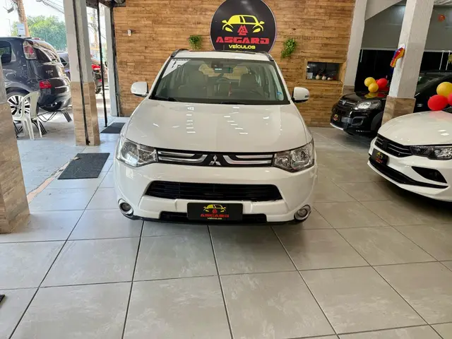 Carro Mitsubishi Outlander 2014 GT 4WD 3.0 V6 (Aut)