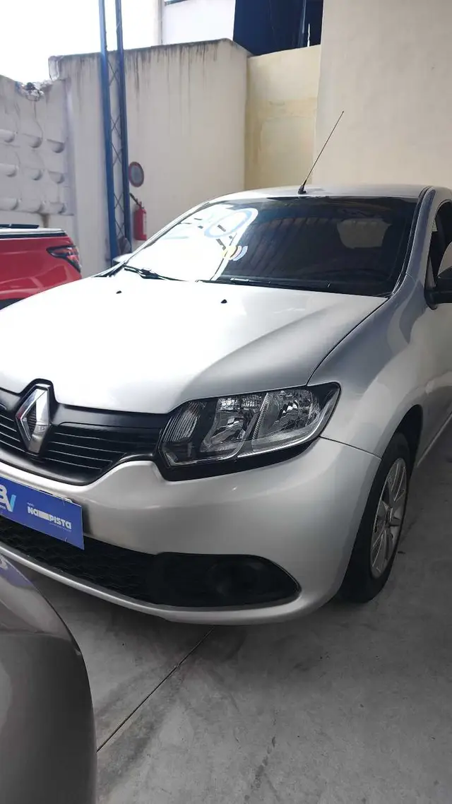 Carro Renault Sandero 2020 Authentique 1.0 (Flex)