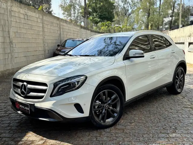Carro Mercedes-Benz GLA 200 2016 GLA 200 1.6 Advance