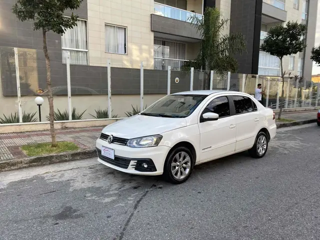 Carro Volkswagen Voyage 2017 1.6 MSI Comfortline (Flex)