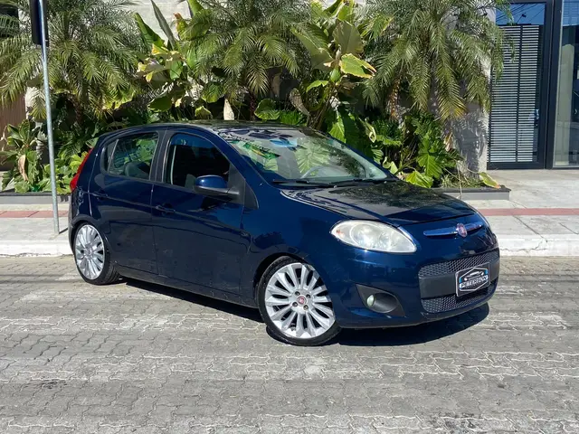 Carro Fiat Palio 2014 Attractive 1.0 Evo (Flex)