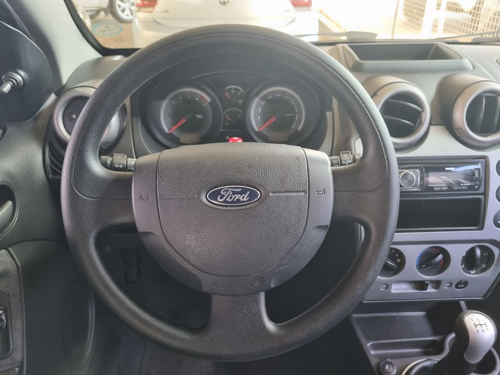 Fiesta Hatch SE Rocam 1.6 (Flex)