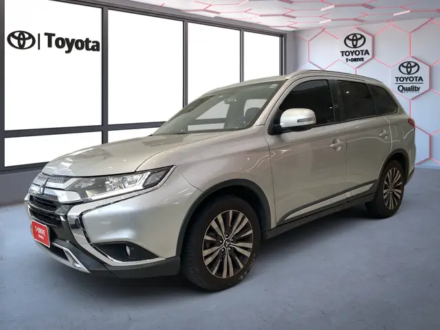 Carro Mitsubishi Outlander 2019 2.0 HPE 7L CVT
