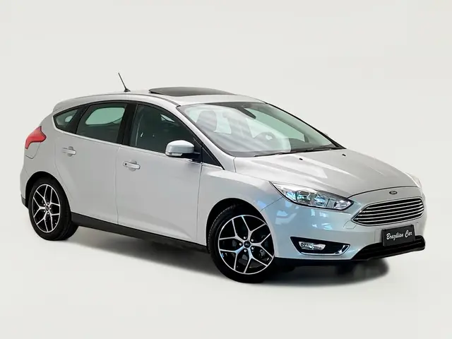 Carro Ford Focus Hatch 2019 Titanium 2.0 PowerShift