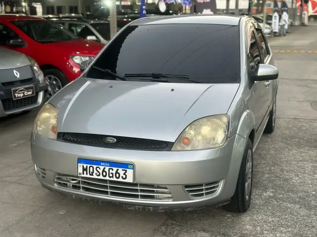 Carro Ford Fiesta Sedan 2006 1.6 (Flex)