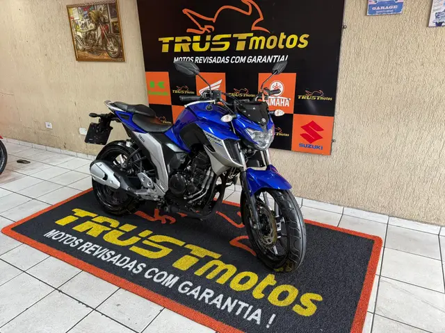 Moto Yamaha YS 250 Fazer 2019 ABS