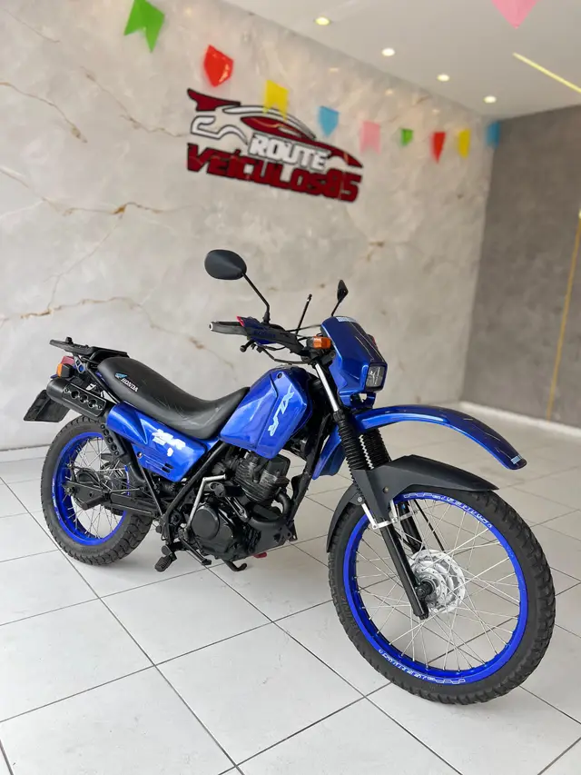 Moto Honda XLR 125 2002 ES
