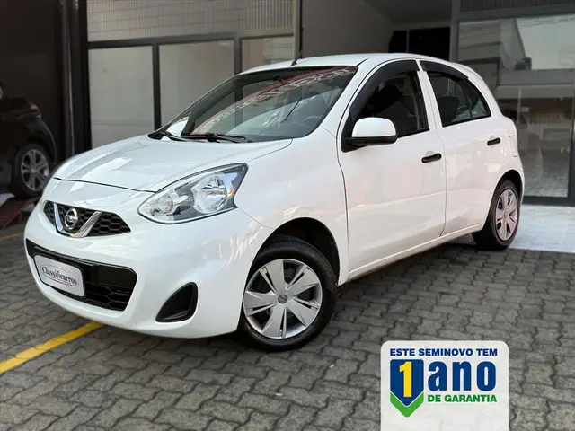 Carro Nissan March 2017 1.0 12V S (Flex)
