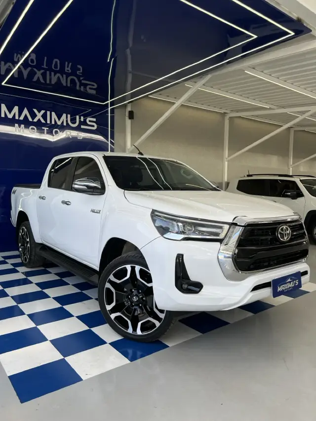 Carro Toyota Hilux Cabine Dupla 2017 Hilux 2.7 SRV CD 4x2 (Flex) (Aut)