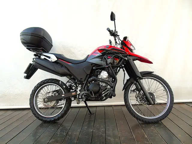Moto Yamaha XTZ 250 Lander 2023 ABS