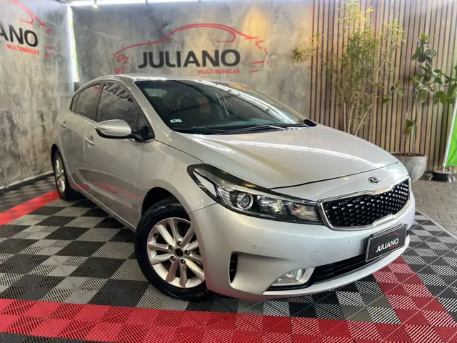 Carro Kia Cerato 2018 SX 1.6 (Aut) (Flex)