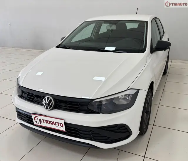 Carro Volkswagen Polo 2023 Track 1.0 Flex 12V 5p