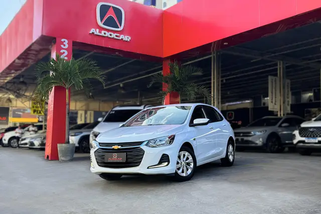 Carro Chevrolet Onix 2023 LT 1.0