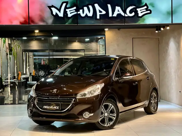 Carro Peugeot 208 2014 Griffe 1.6 16V (Flex) (Aut)