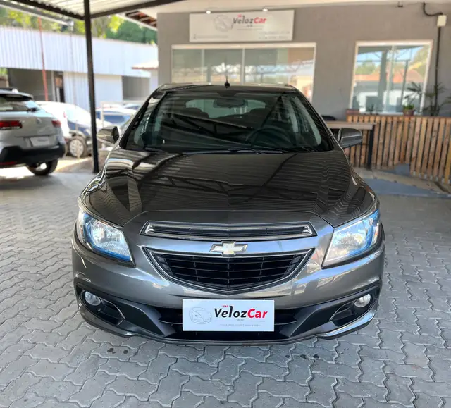Carro Chevrolet Onix 2015 1.4 LT SPE/4
