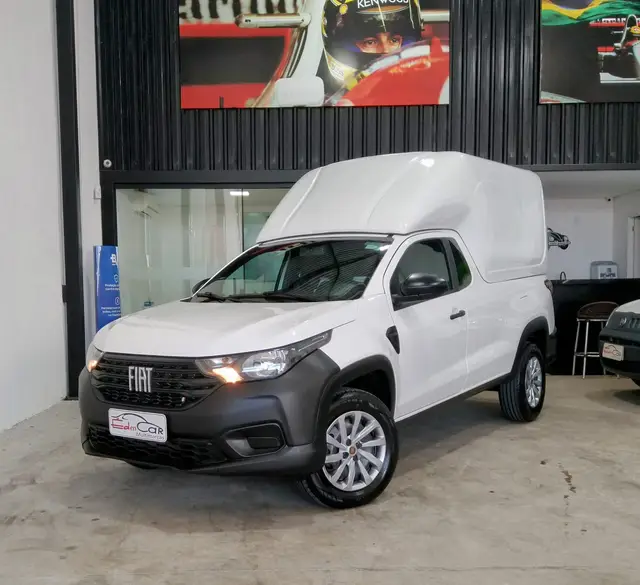 Carro Fiat Strada 2023 Endurance 1.4 Cabine Plus (Flex)