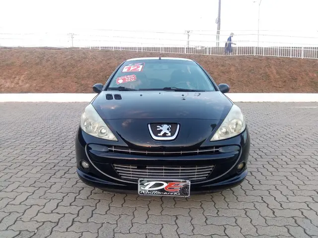 Carro Peugeot 207 2012 Hatch XR 1.4 8V (flex) 4p