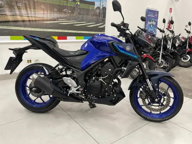 Moto Yamaha MT-03 2024 ABS