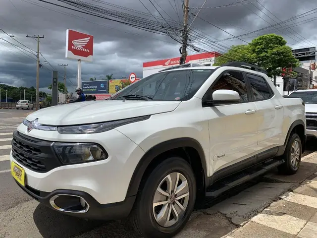 Carro Fiat Toro 2019 Freedom 1.8 AT6 4x2 (Flex)