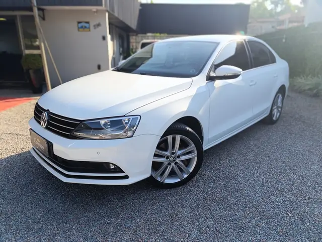 Carro Volkswagen Jetta 2015 2.0 TSI Highline DSG