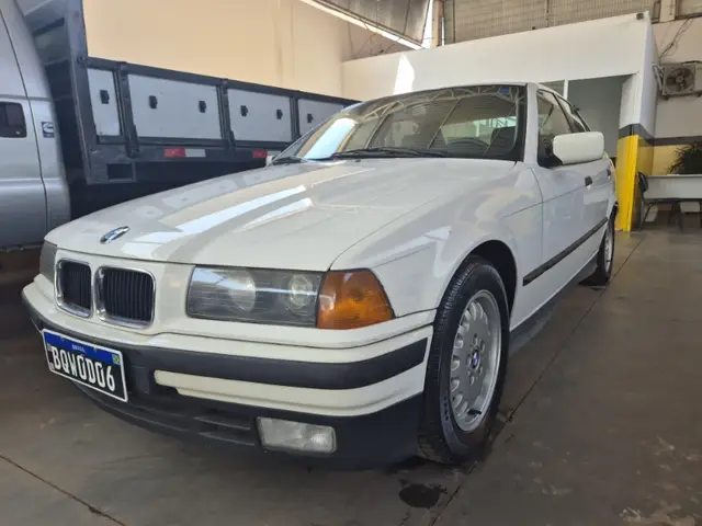 Carro BMW 530i 1993 530i 3.0 24V