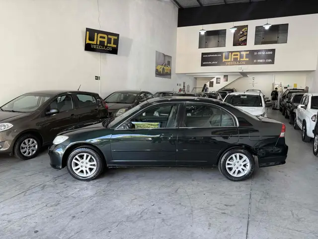 Carro Honda Civic 2004 Sedan LXL 1.7 16V (Aut)