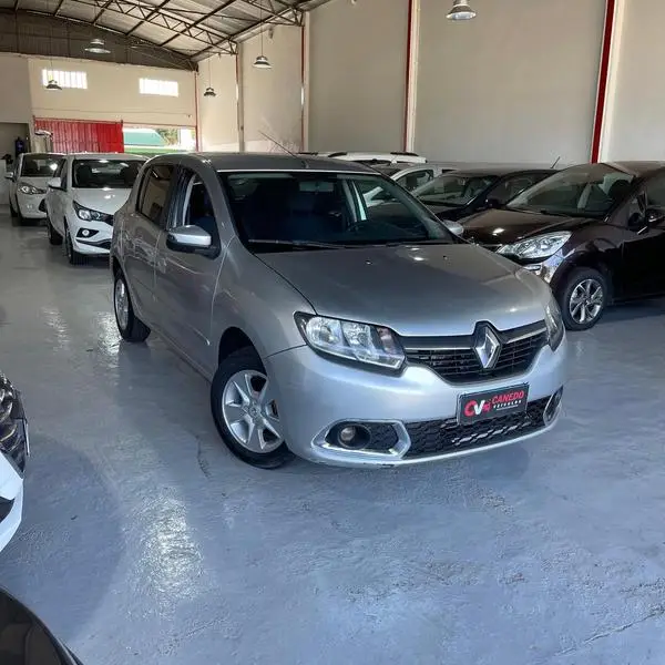 Carro Renault Sandero 2015 Dynamique 1.6 8V