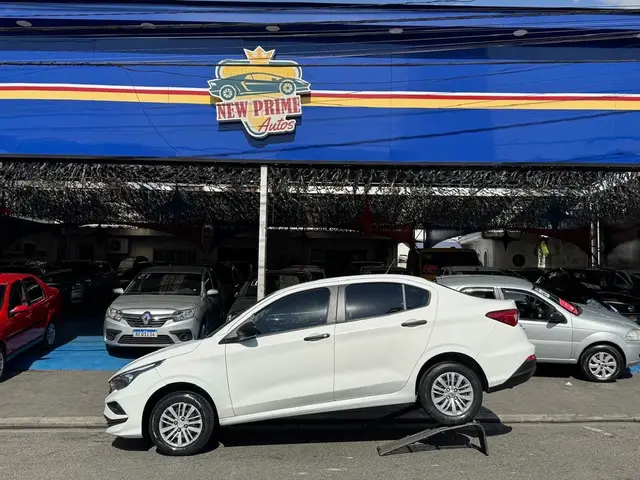 Carro Fiat Cronos 2023 Drive 1.0 (Flex) MT