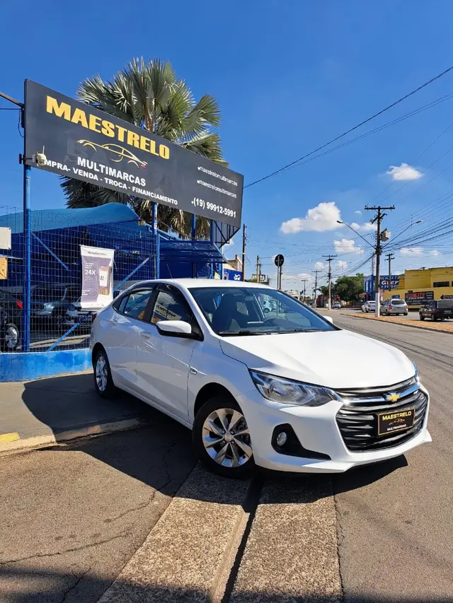 Carro Chevrolet Onix Plus 2022 1.0 LTZ Turbo (Flex)