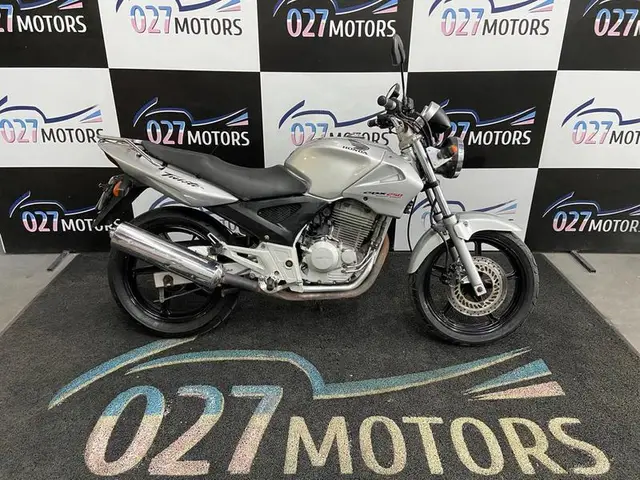 Moto Honda CBX 250 2005 Twister