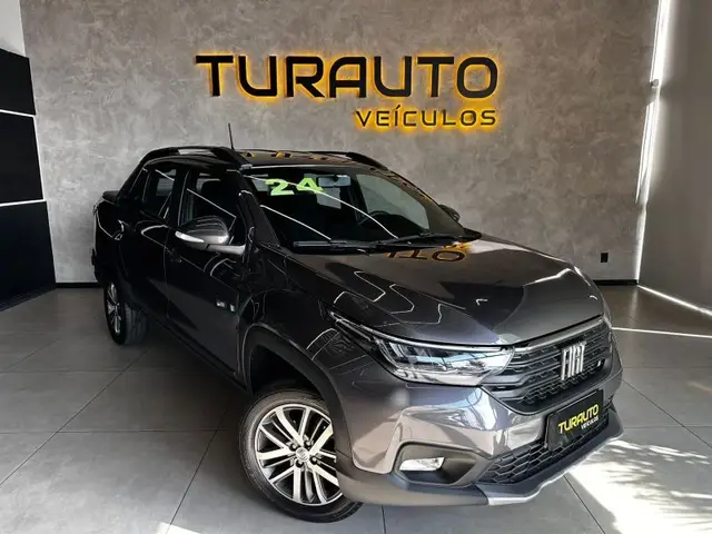 Carro Fiat Strada 2024 Volcano 1.3 Cabine Dupla