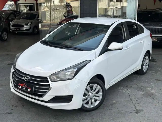 Carro Hyundai HB20S 2017 1.0 Comfort Plus Turbo (Flex)