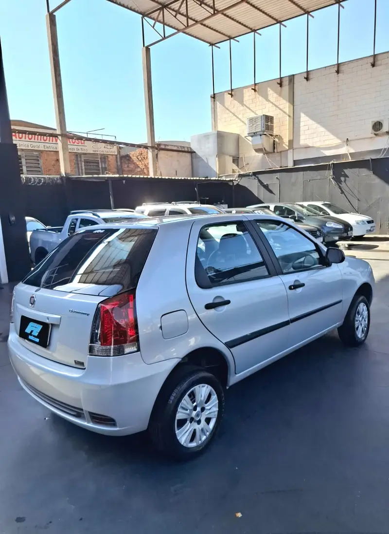 Fiat Palio Fire 1.0 8V (Flex) 4p