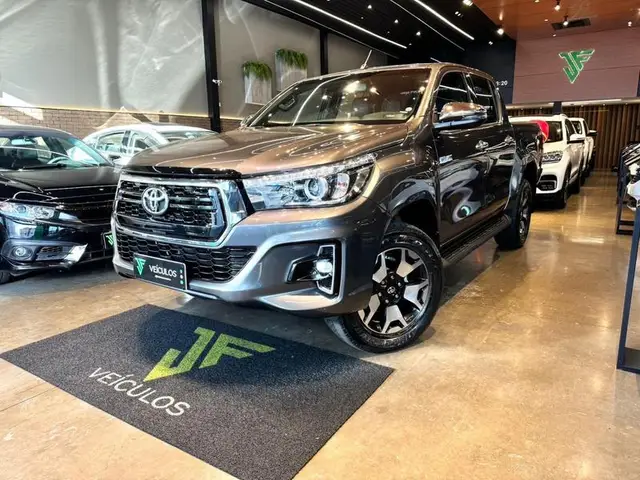 Carro Toyota Hilux Cabine Dupla 2020 Hilux 2.8 TDI SRX CD 4x4 (Aut)