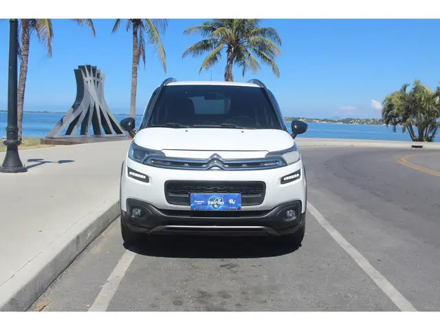 Carro Citroën Aircross 2017 1.6 16V Feel BVA (Flex)