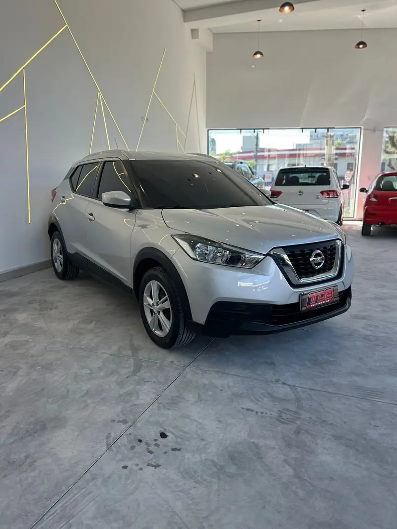 Nissan Kicks 1.6 S CVT (Flex)