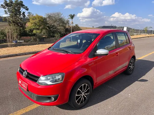 Carro Volkswagen Fox 2014 1.6 VHT Rock in Rio (Flex)