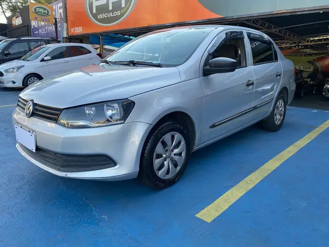 Carro Volkswagen Voyage 2015 1.0 TEC Trendline