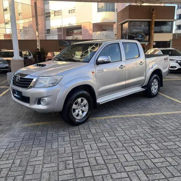 Carro Toyota Hilux Cabine Dupla 2013 Hilux 3.0 TDI 4x4 CD STD