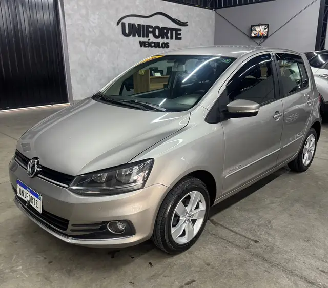Carro Volkswagen Fox 2018 1.6 MSI Comfortline (Flex)