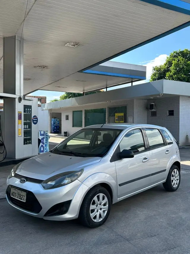 Carro Ford Fiesta Hatch 2011 1.6 (Flex)