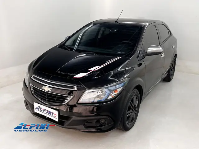 Carro Chevrolet Onix 2015 1.4 LT SPE/4