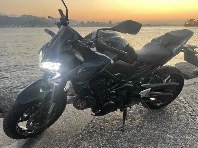 Moto Kawasaki Z 900 2022 Z 900