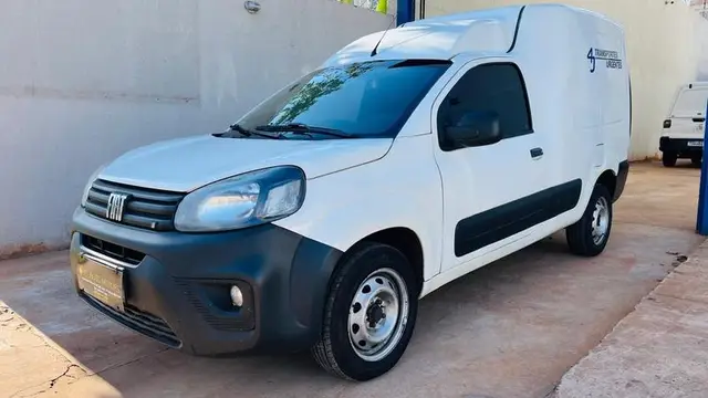 Carro Fiat Fiorino 2023 1.4 Endurance (Flex)