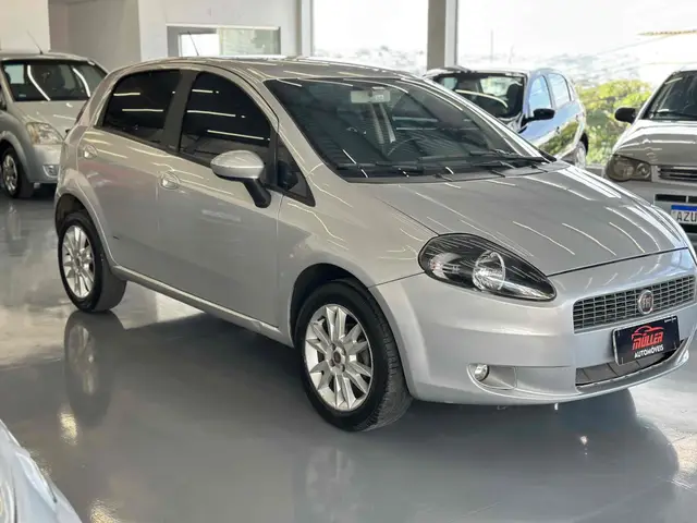Carro Fiat Punto 2011 Essence 1.6 16V (Flex)