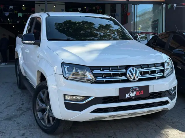 Carro Volkswagen Amarok 2017 2.0 CD 4x4 TDi Highline Extreme (Aut)