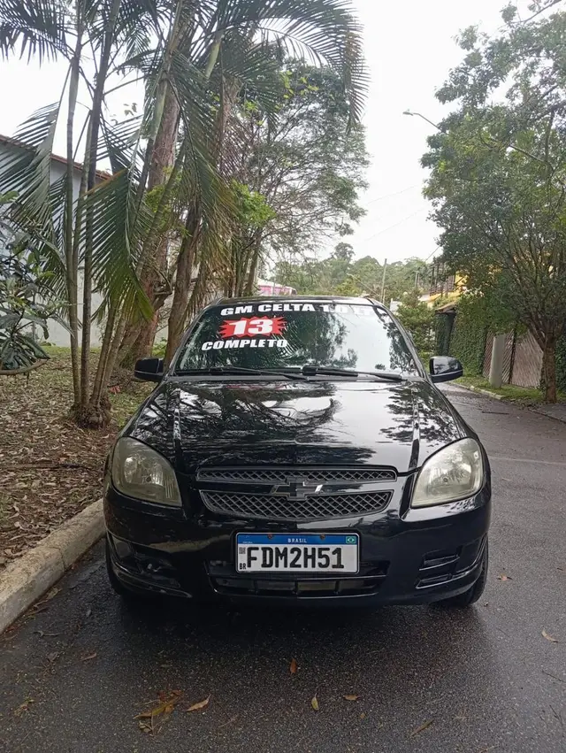 Carro Chevrolet Celta 2013 LT 1.0 (Flex)