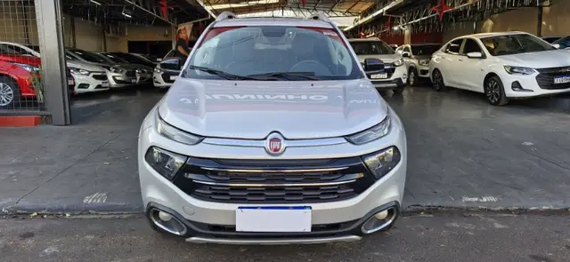 Carro Fiat Toro 2019 Volcano 2.0 diesel AT9 4x4